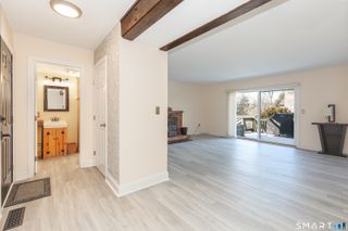 24 Woods Way 122A, Woodbury, CT 06798