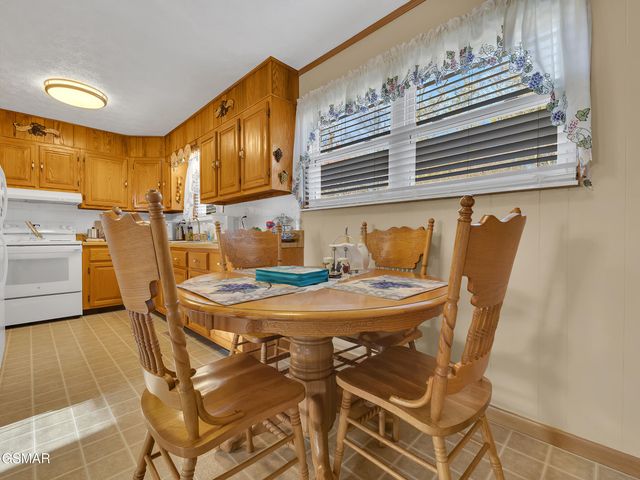 495 Carnation Way, Newport, TN 37821