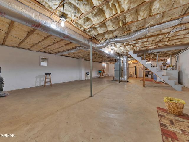 495 Carnation Way, Newport, TN 37821