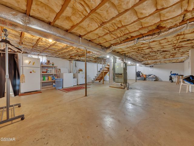 495 Carnation Way, Newport, TN 37821