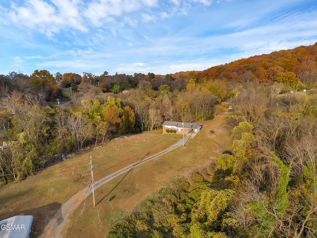 495 Carnation Way, Newport, TN 37821