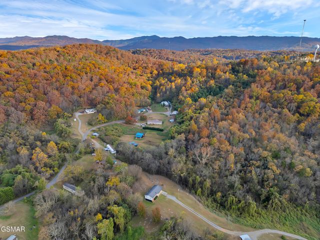 495 Carnation Way, Newport, TN 37821