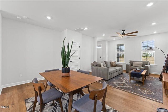 33 Pear Blossom Parkway, Clayton, NC 27520