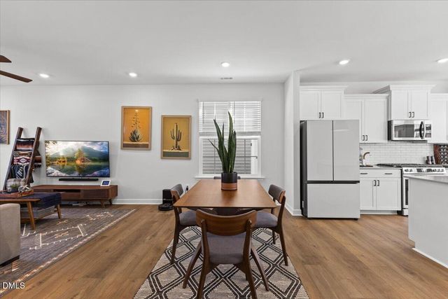 33 Pear Blossom Parkway, Clayton, NC 27520