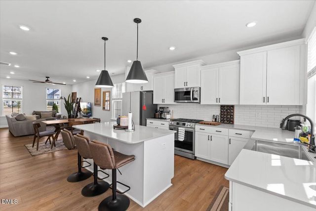 33 Pear Blossom Parkway, Clayton, NC 27520