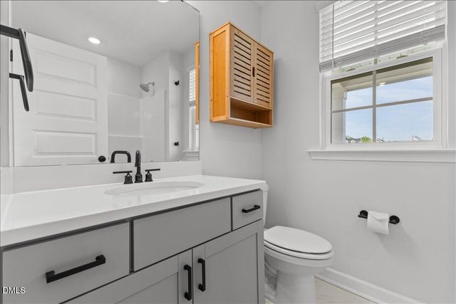 33 Pear Blossom Parkway, Clayton, NC 27520