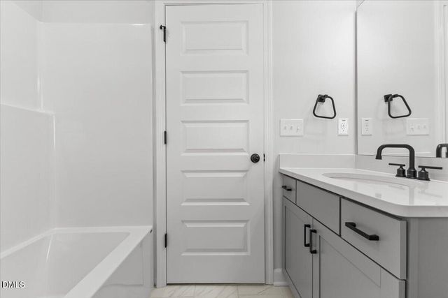 33 Pear Blossom Parkway, Clayton, NC 27520