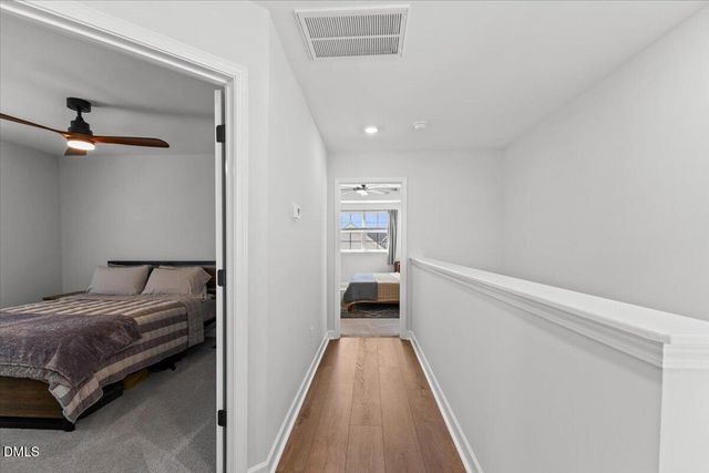 33 Pear Blossom Parkway, Clayton, NC 27520