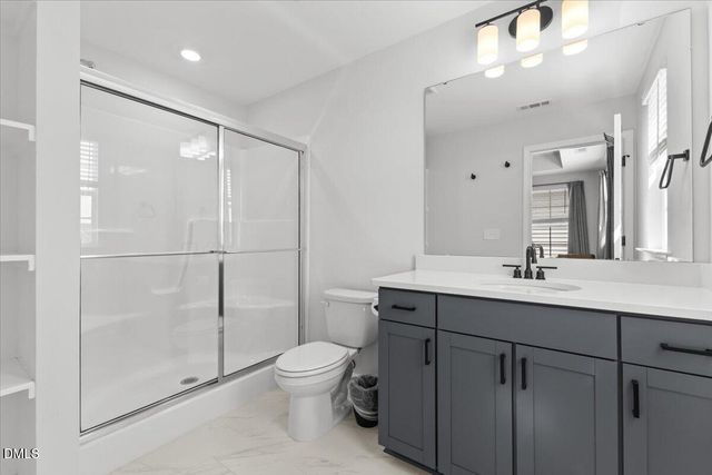 33 Pear Blossom Parkway, Clayton, NC 27520