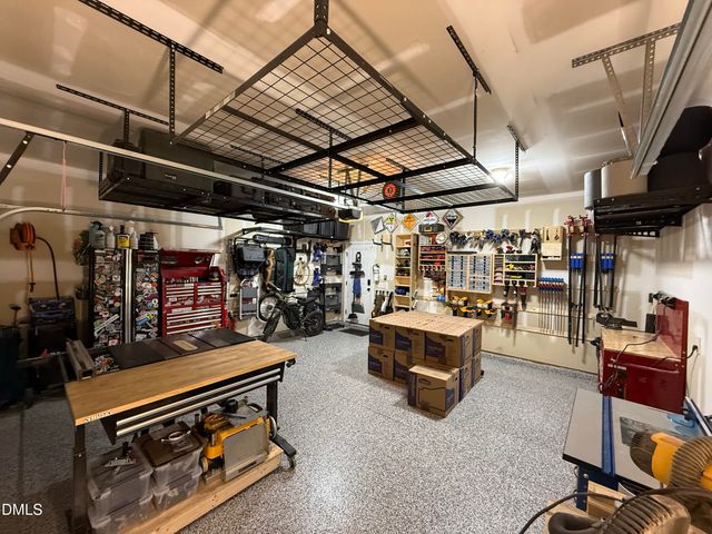 33 Pear Blossom Parkway, Clayton, NC 27520