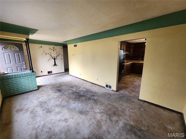 208 Cascade Drive, Belleville, IL 62223