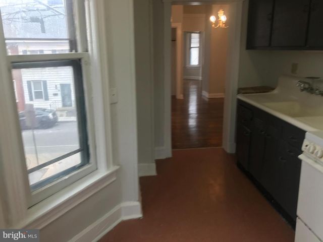 25 S LOCUST ST, Hagerstown, MD 21740