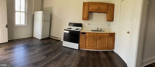 25 S LOCUST ST, Hagerstown, MD 21740