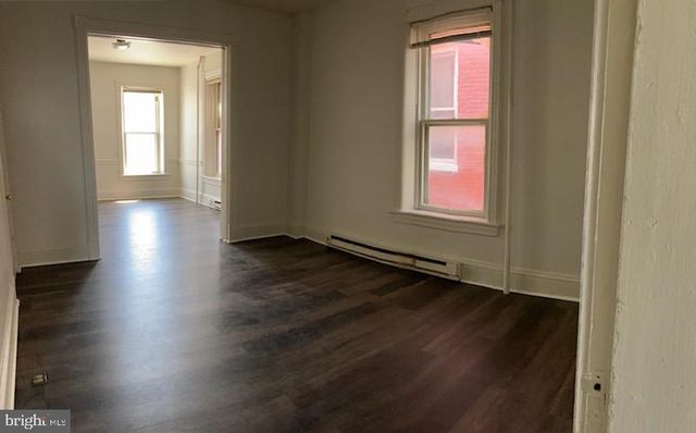 25 S LOCUST ST, Hagerstown, MD 21740