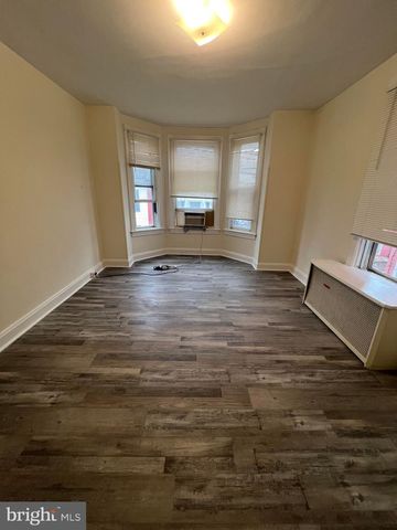 25 S LOCUST ST, Hagerstown, MD 21740