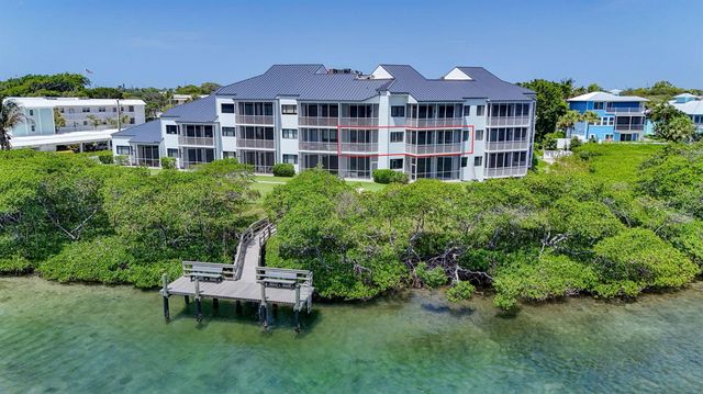 200 Waterway Road 206, Tequesta, FL 33469