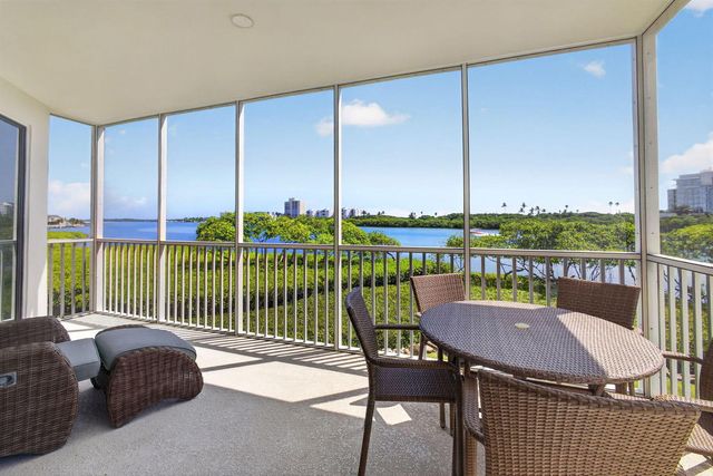 200 Waterway Road 206, Tequesta, FL 33469