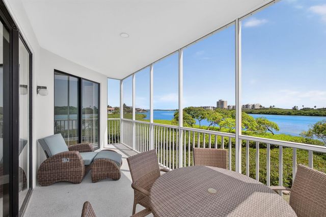 200 Waterway Road 206, Tequesta, FL 33469