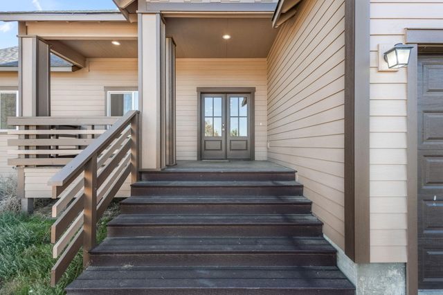 8111 SW High Cone Drive, Terrebonne, OR 97760