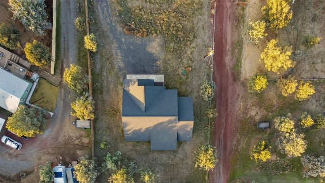 8111 SW High Cone Drive, Terrebonne, OR 97760
