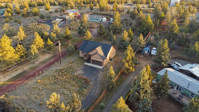 8111 SW High Cone Drive, Terrebonne, OR 97760