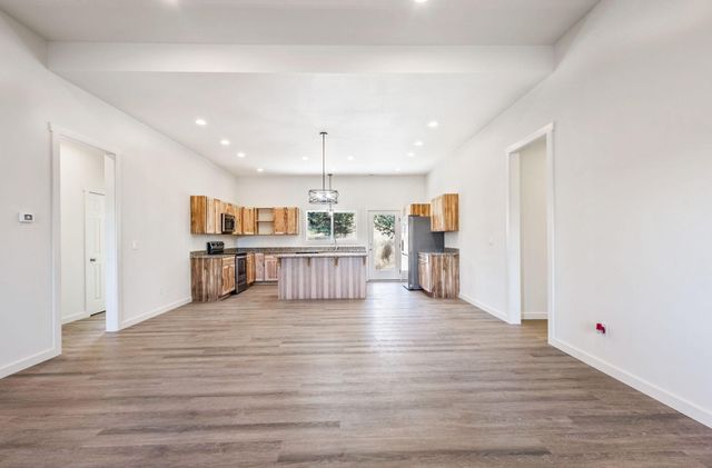 8111 SW High Cone Drive, Terrebonne, OR 97760