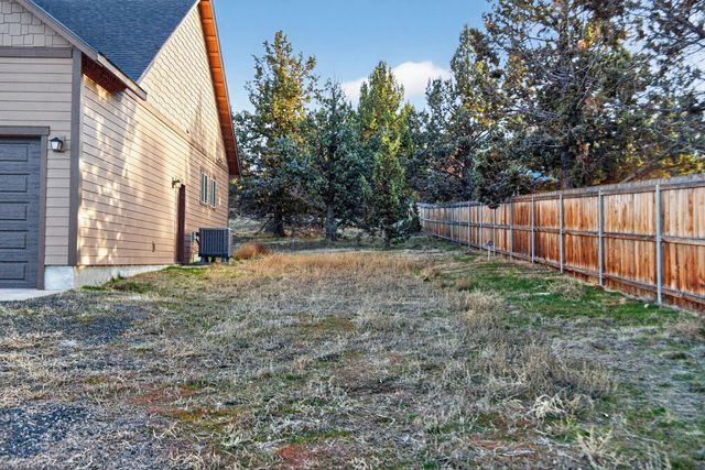 8111 SW High Cone Drive, Terrebonne, OR 97760