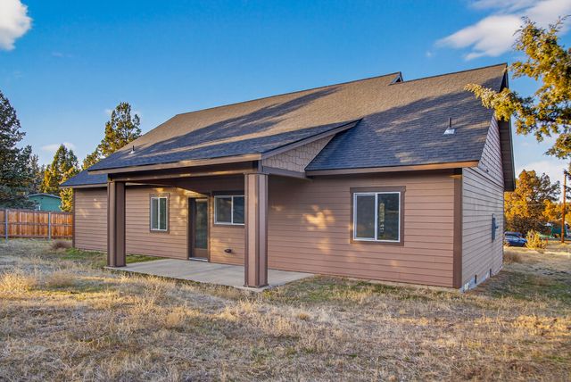 8111 SW High Cone Drive, Terrebonne, OR 97760