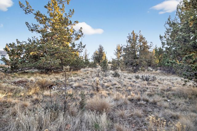 8111 SW High Cone Drive, Terrebonne, OR 97760