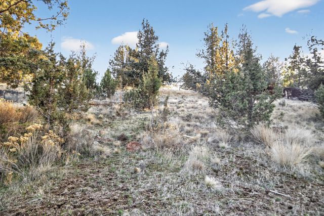 8111 SW High Cone Drive, Terrebonne, OR 97760