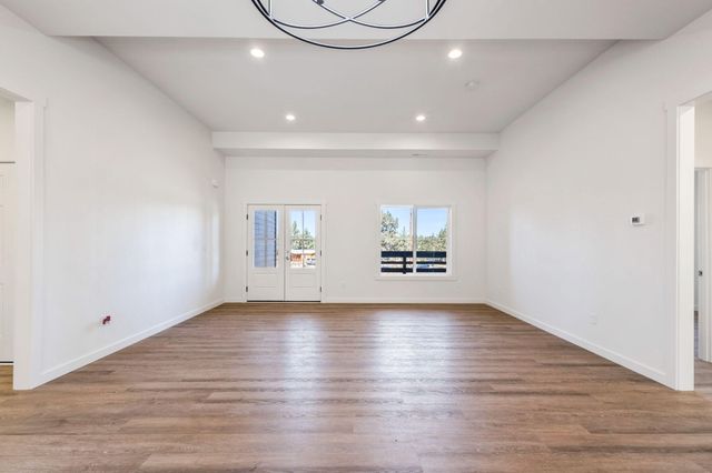 8111 SW High Cone Drive, Terrebonne, OR 97760