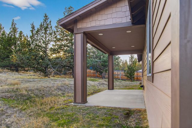 8111 SW High Cone Drive, Terrebonne, OR 97760