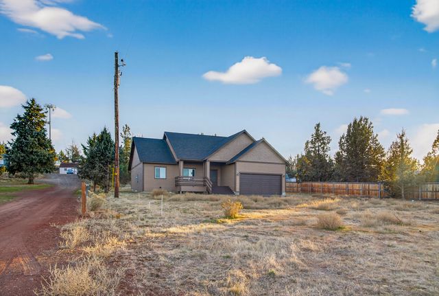 8111 SW High Cone Drive, Terrebonne, OR 97760