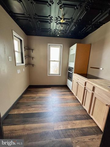 625 E MIDDLE ST, Hanover, PA 17331