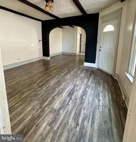 625 E MIDDLE ST, Hanover, PA 17331