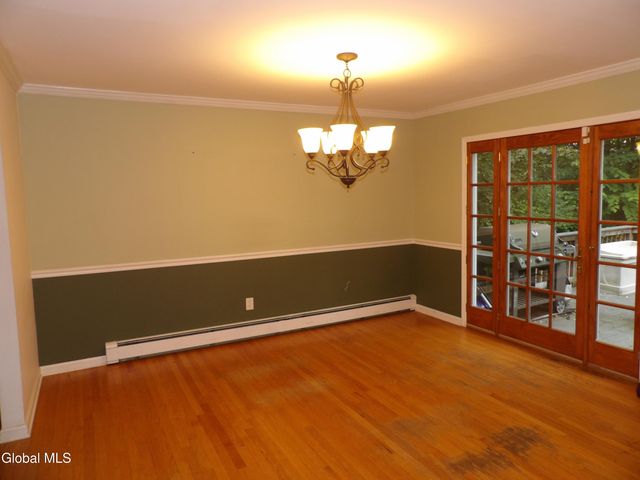 2016 Lisa Lane, Rotterdam, NY 12303