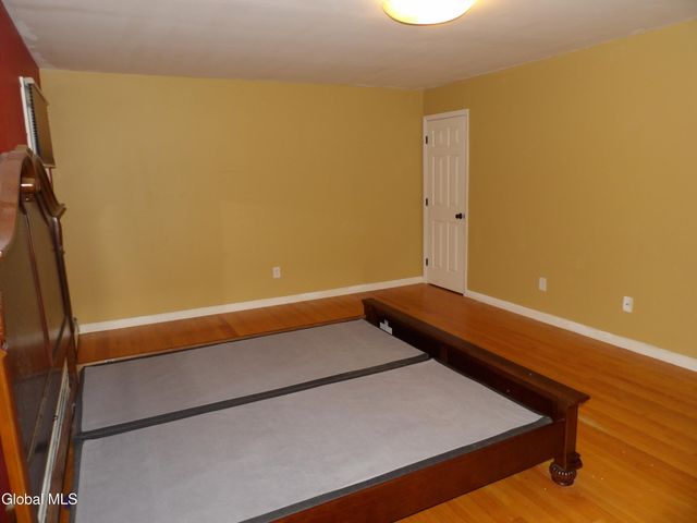 2016 Lisa Lane, Rotterdam, NY 12303