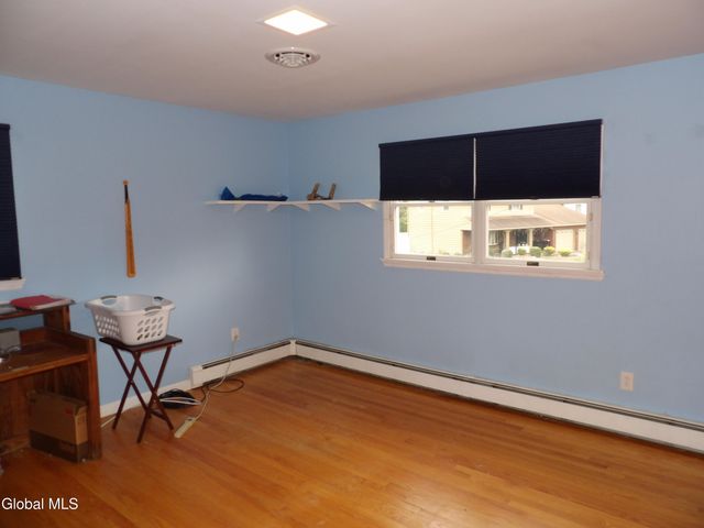 2016 Lisa Lane, Rotterdam, NY 12303