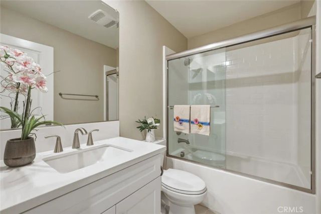 16 Greensboro Ct, Pomona, CA 91766