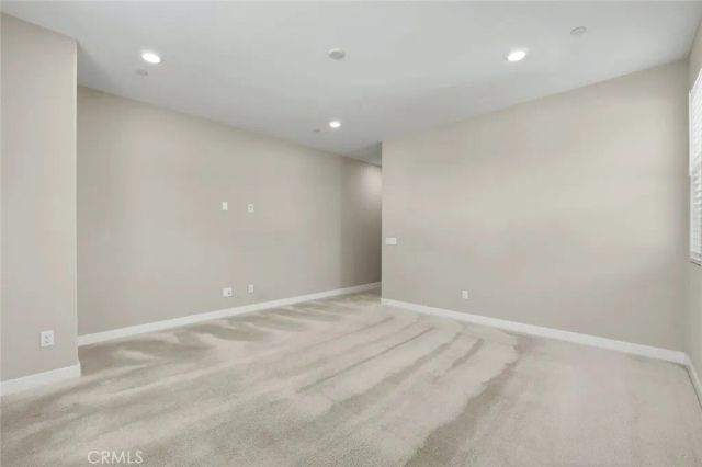 16 Greensboro Ct, Pomona, CA 91766