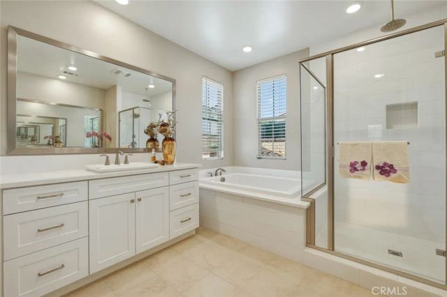 16 Greensboro Ct, Pomona, CA 91766
