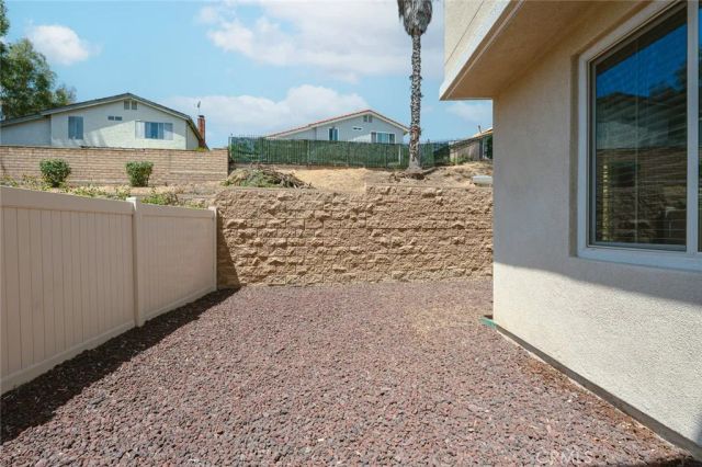 16 Greensboro Ct, Pomona, CA 91766