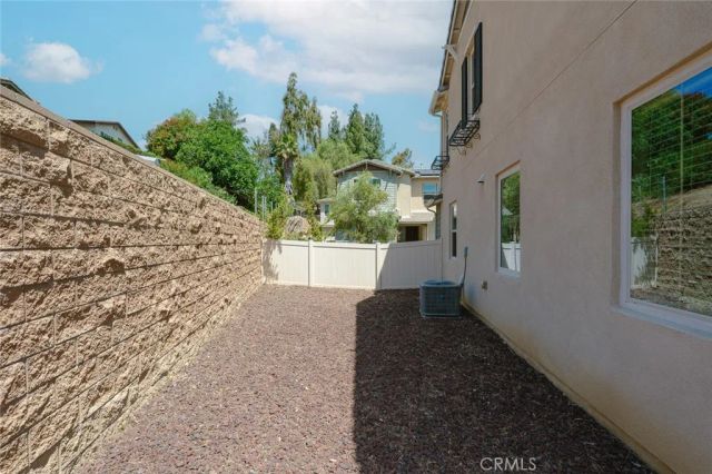 16 Greensboro Ct, Pomona, CA 91766