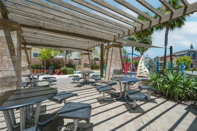 16 Greensboro Ct, Pomona, CA 91766