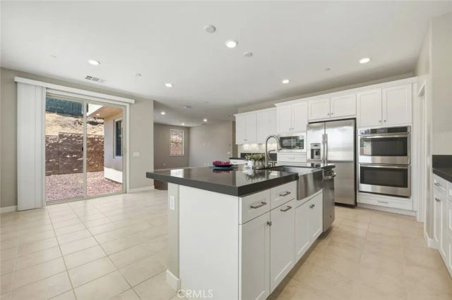 16 Greensboro Ct, Pomona, CA 91766