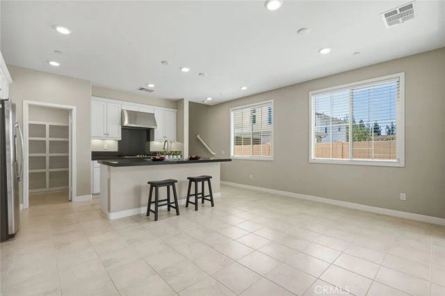16 Greensboro Ct, Pomona, CA 91766