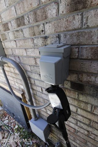 104 Pineview Road, Jacksonville, NC 28546