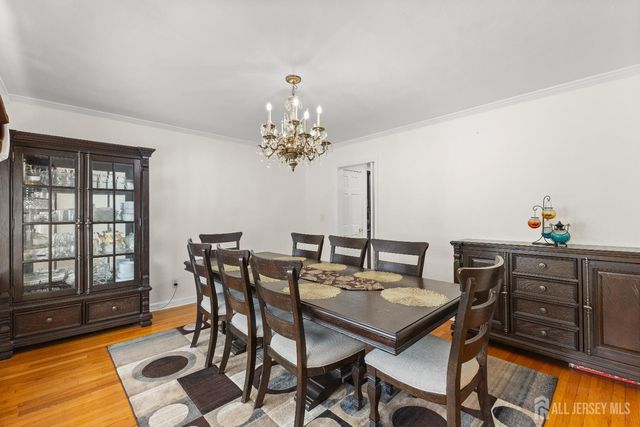 80 Glenwood Avenue, Elmwood Park, NJ 07407