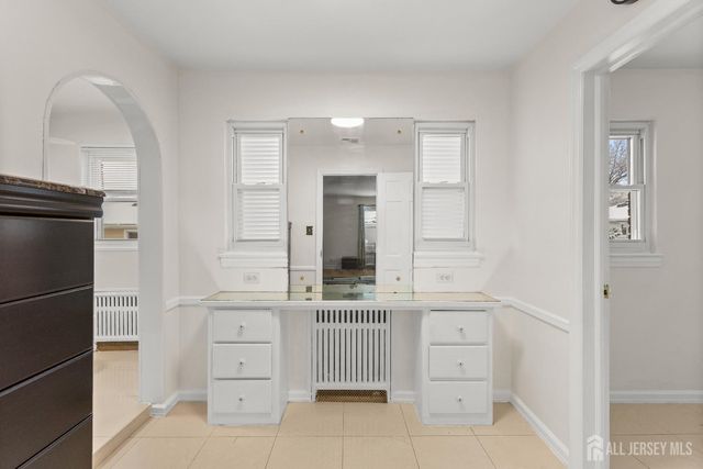 80 Glenwood Avenue, Elmwood Park, NJ 07407