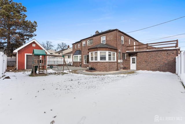 80 Glenwood Avenue, Elmwood Park, NJ 07407